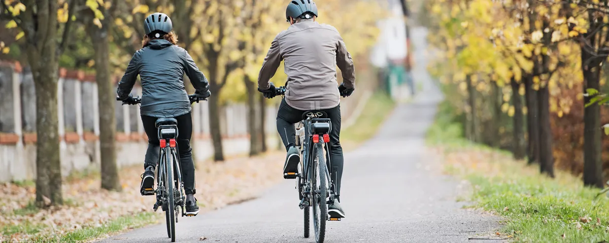 Mit Velo und E-Bike unterwegs