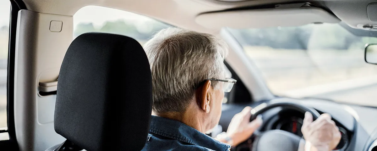 Persone anziane nel traffico: incidenti, cause, prevenzione